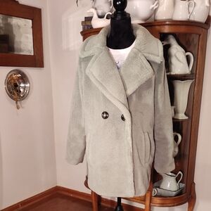 Women's Pistachio Green Double-Breasted Coat Super Soft Excellent Condition XL